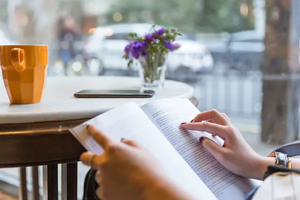 痞字的笔顺怎么写，正确写法详解